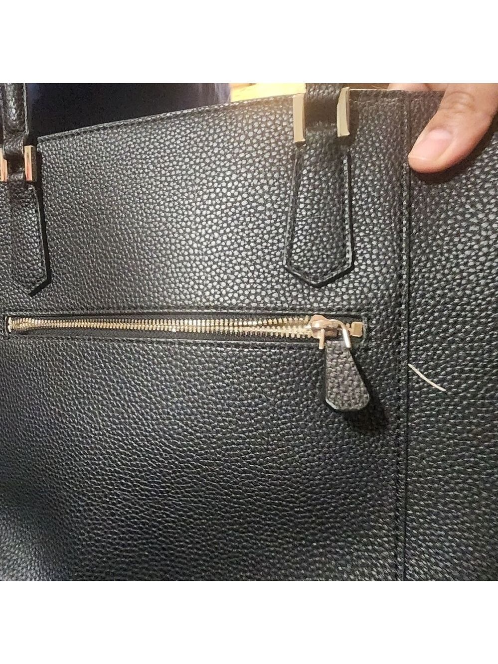 Brand New Guess tote bag - Picture 10 of 17